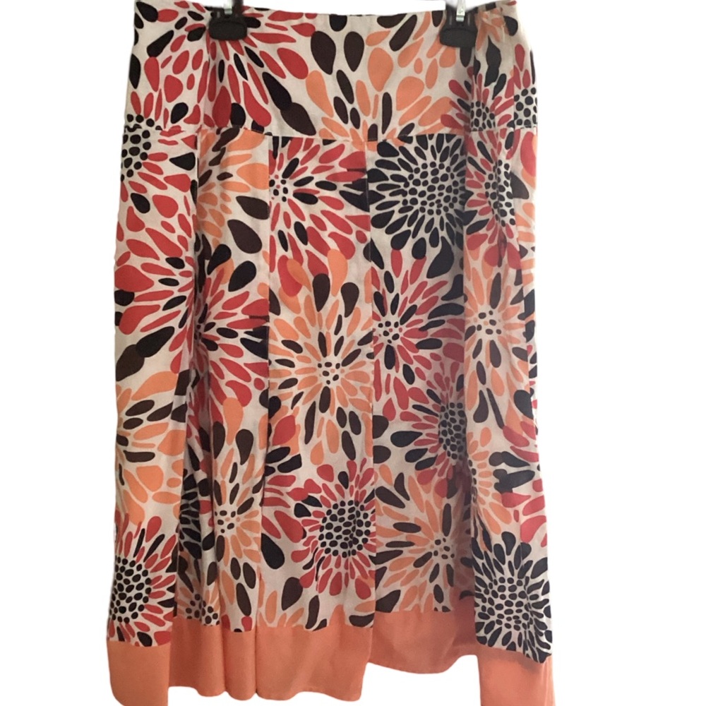 🪷 DFA New York Floral Skirt Size 10